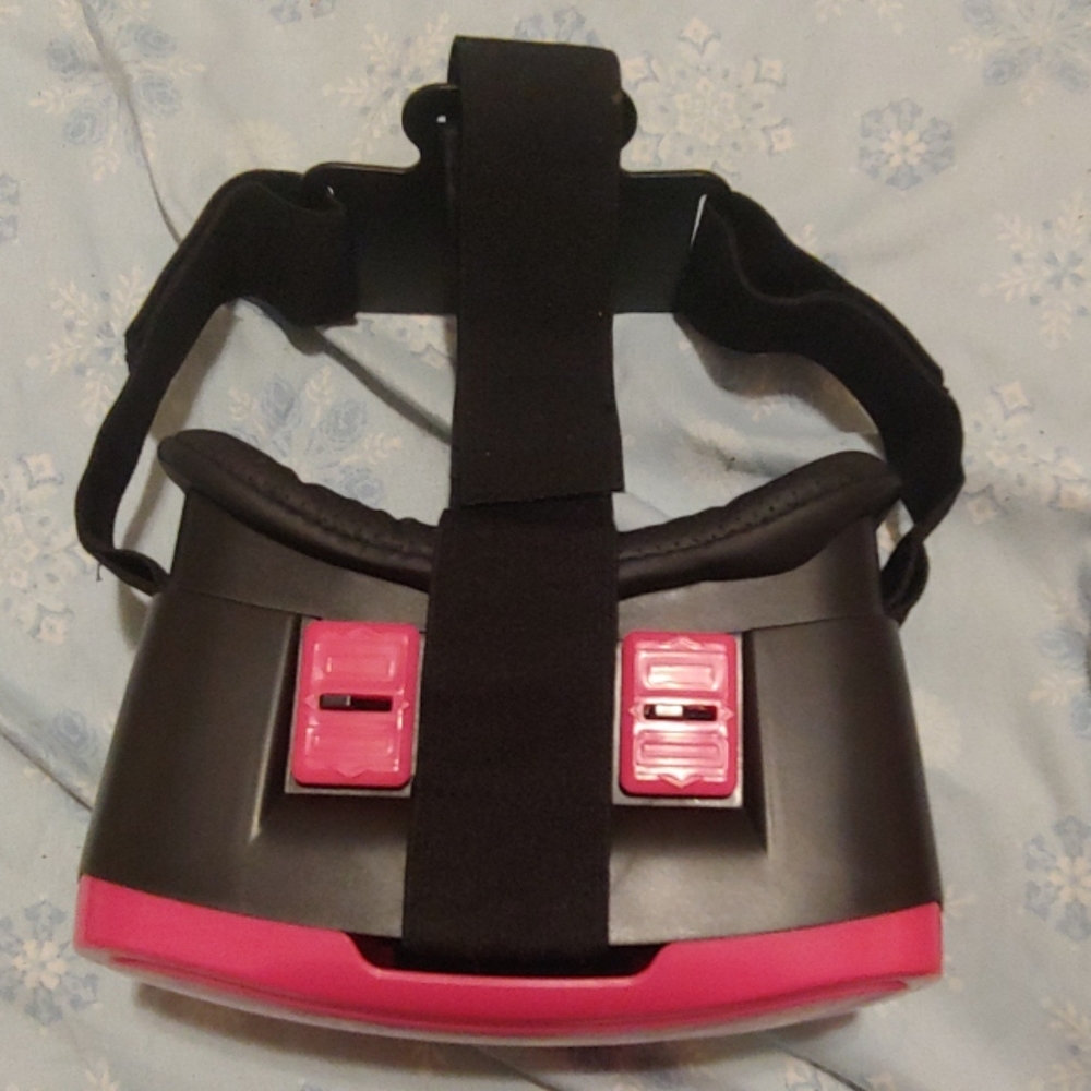 Onn VR